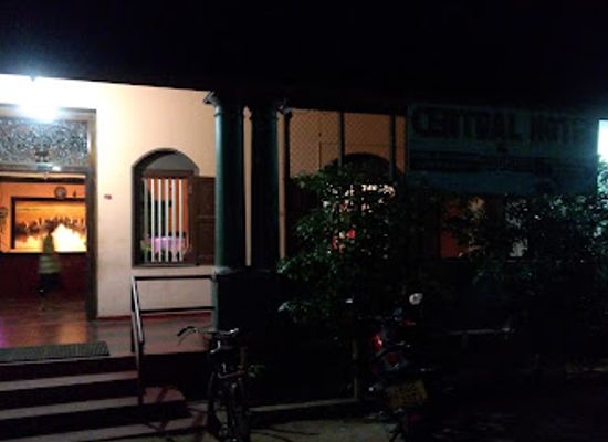 sri-lanka/batticaloa-district/bar/central-hotel