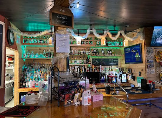 michigan/east-michigan/bar/page-one-bar