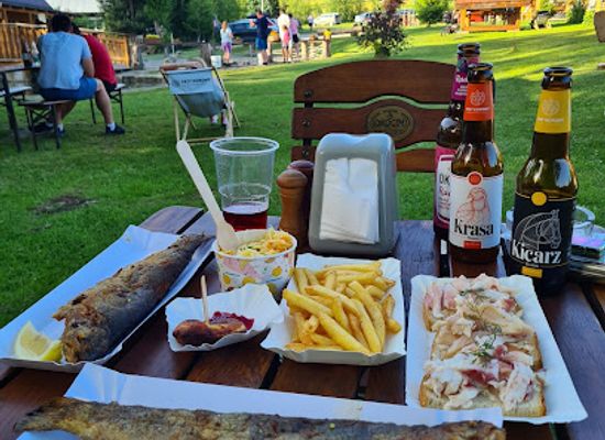 poland/pieniny-mountains/bar/markowa-zagroda-smazalnia-pstraga