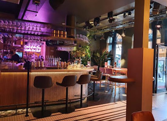 netherlands/eindhoven/bar/thomas