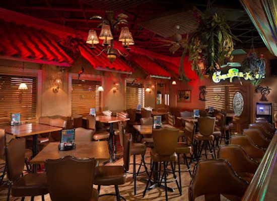 west-virginia/weirton/bar/dee-jay-s-bbq-ribs-grille