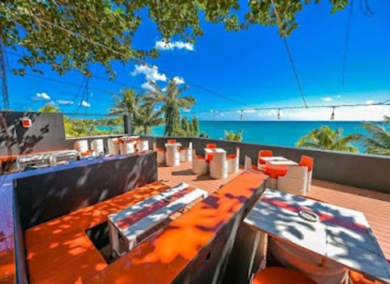 mauritius/grand-gaube/bar/the-cloud-rooftop-lounge-bar