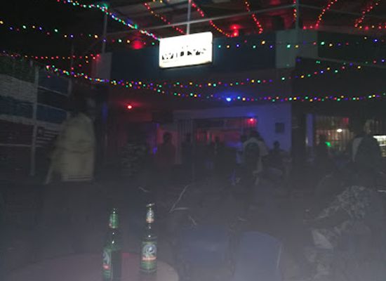 the-gambia/wuli-east/bar/willy-s-vip-lounge-bar-restraunt