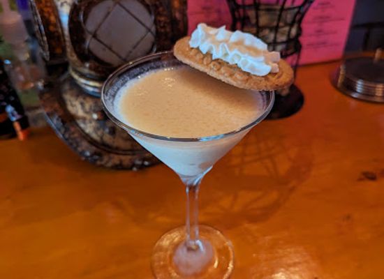 maine/southern-maine-coast/bar/up-up-cocktail-lounge