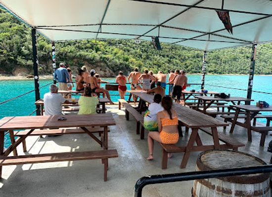british-virgin-islands/salt-island/bar/willy-t