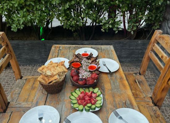azerbaijan/absheron-peninsula/bar/red-kit-pub