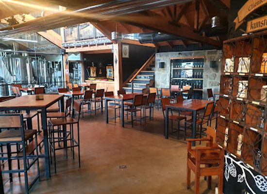 argentina/bariloche/bar/kunstmann