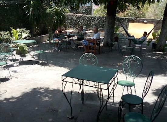 costa-rica/nicoya-peninsula/bar/bar-restaurante-los-ranchitos
