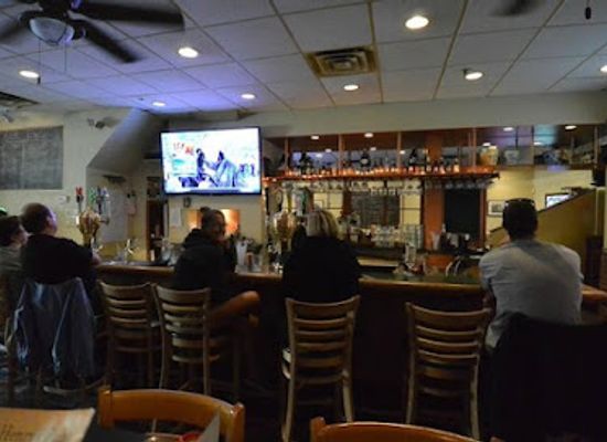 pennsylvania/piedmont/bar/john-henry-s-pub