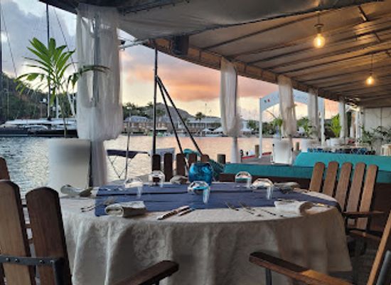 antigua-and-barbuda/english-harbour/bar/incanto