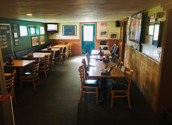 new-hampshire/white-mountains/bar/cj-s-sports-bar-and-cj-s-slopeside-restaurant