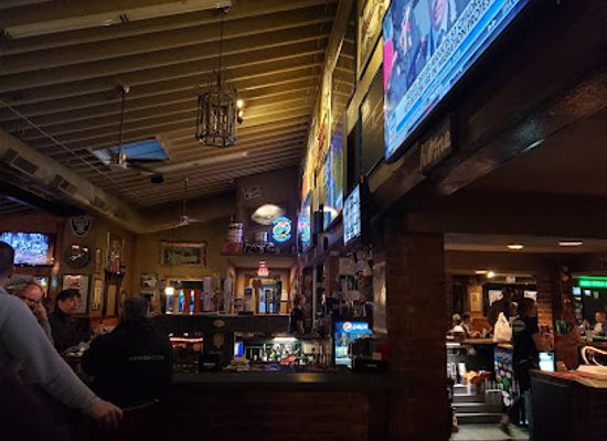 west-virginia/wheeling/bar/generations-restaurant-pub