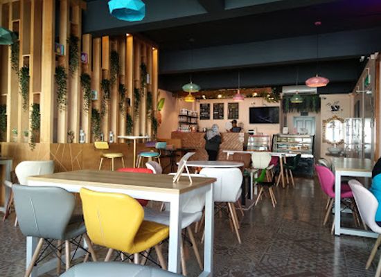 brunei/brunei-muara-district/bar/934-cafe