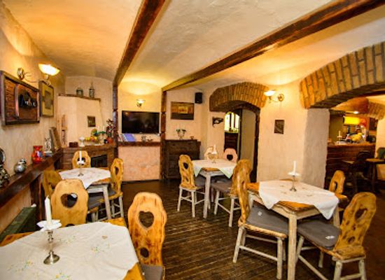 romania/bistrita-nasaud/bar/taverna-dogarilor