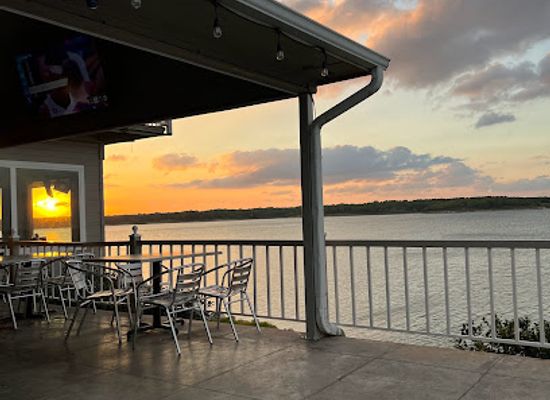 oklahoma/lake-texoma/bar/the-point-restaurant