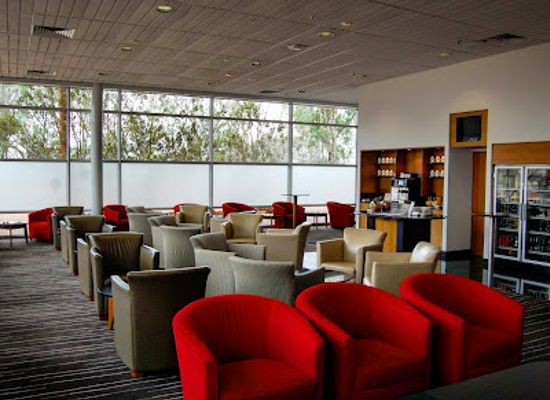 australia/red-centre/bar/qantas-club-alice-springs