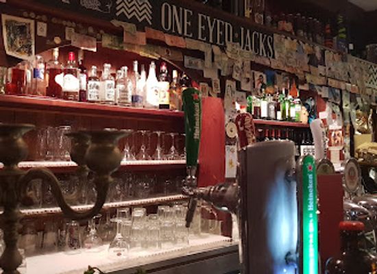 italy/genoa/bar/one-eyed-jacks