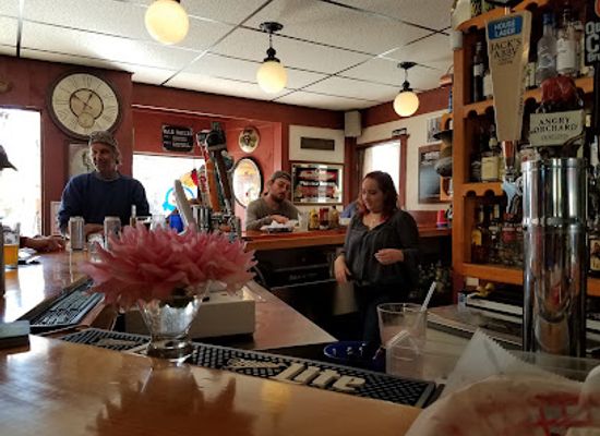 vermont/windham-county/bar/wilmington-village-pub