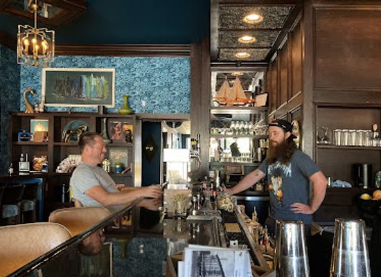 michigan/grand-rapids/heritage-hill/bar/buffalo-traders-lounge