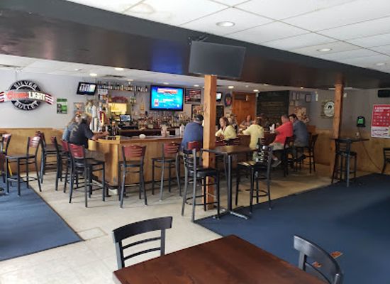 rhode-island/aquidneck-island/bar/the-pub-at-two-mile-corner