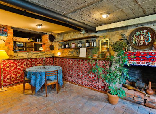 georgia/imereti/bar/satsnakheli-wine-bar