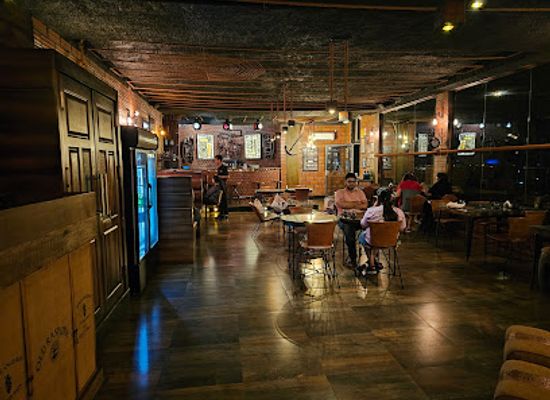 india/western-ghats/bar/the-underground-charcoal-grill