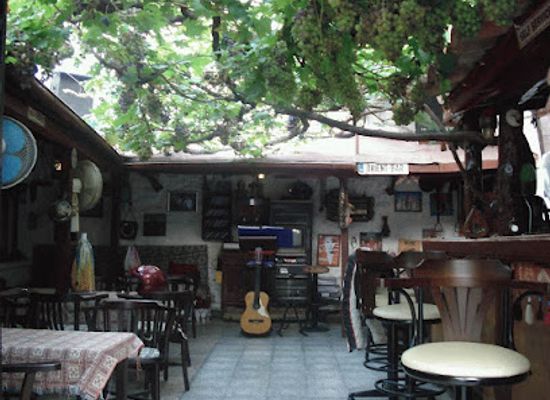 turkiye/kusadasi/long-beach/bar/orient-bar