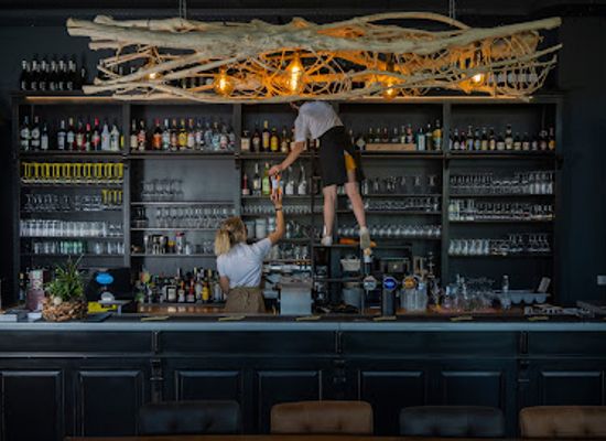 luxembourg/upper-sure-natural-park/bar/slim-s-lounge