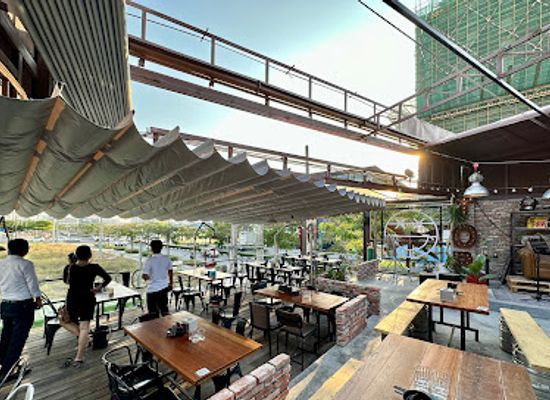 cambodia/takeo/bar/top