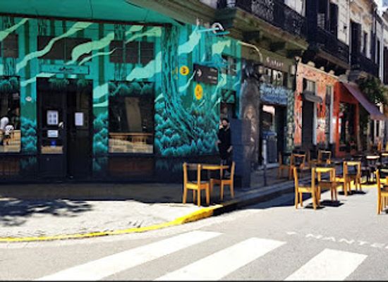argentina/buenos-aires/bar/bar-chin-chin