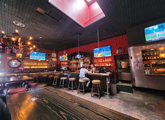 california/orange-county/bar/the-district-lounge