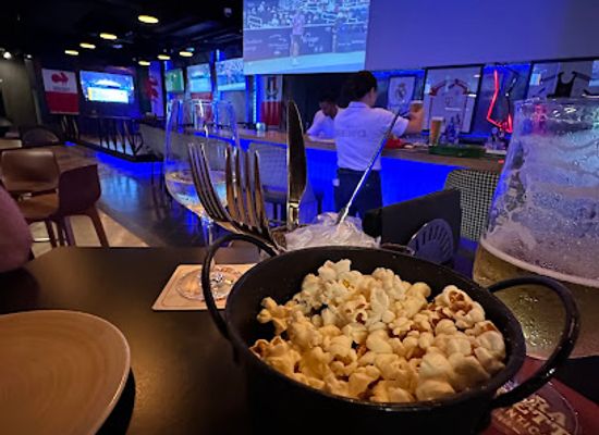 oman/ad-dakhiliyah-governorate/bar/countdown-sports-lounge-bar