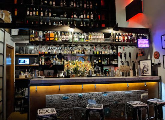 italy/campania/bar/la-fesseria-street-bar