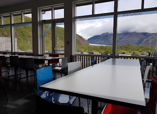 iceland/highlands/bar/saatvik-restaurant-kaffiterian-skaftafelli