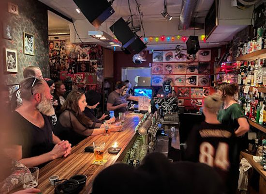 sweden/scania/bar/snotty-sound-bar
