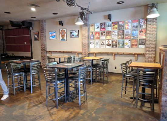 california/redding/bar/the-dip