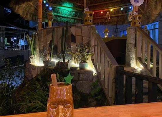 peru/machu-picchu/bar/inka-happiness-cultural-bar