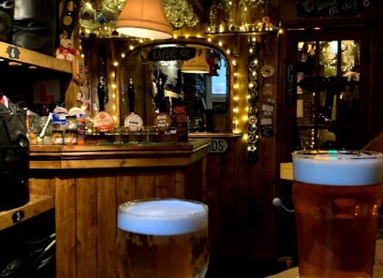 united-kingdom/lake-district-national-park/bar/the-smallest-pub-in-the-lake-district-the-pie-and-pint