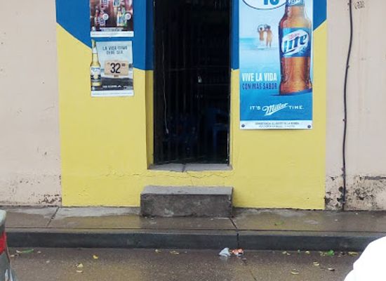 honduras/olancho-region/bar/liqour-store-blue-moon