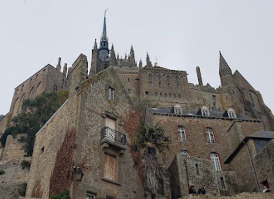 france/mont-saint-michel-bay/bar/le-tripot