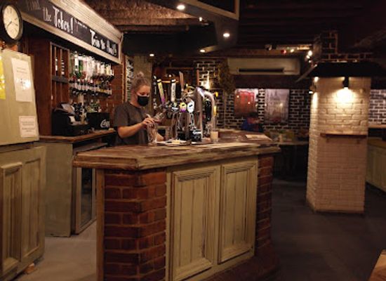 united-kingdom/carmarthenshire/bar/coracle-tavern