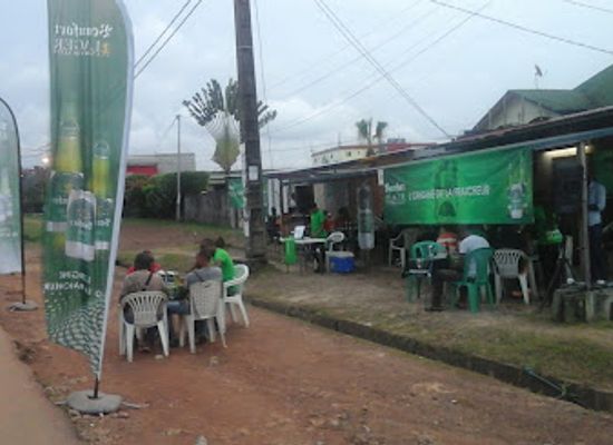 gabon/congo-basin/bar/snack-bar