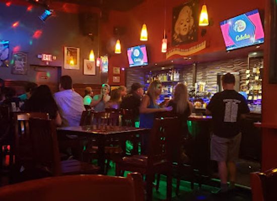 california/shasta-cascade/bar/monroe-s-nightclub-karaoke