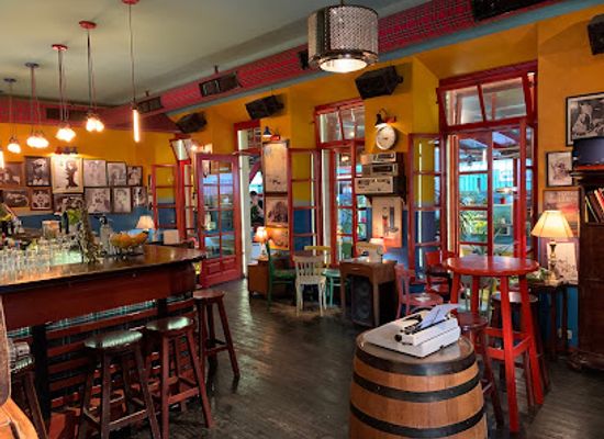 albania/patos/bar/radio-bar-tirana