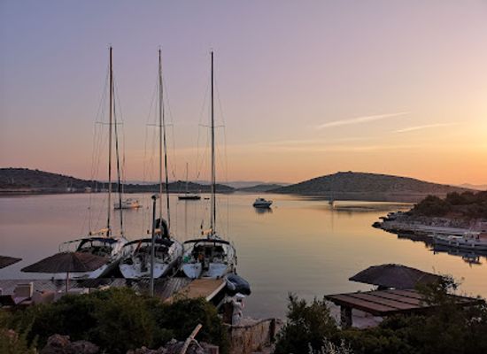 croatia/kornati-islands-national-park/bar/restoran-trabakul-kornati