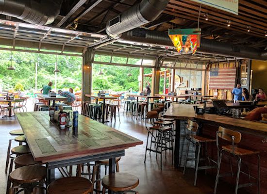 delaware/lewes/bar/crooked-hammock-brewery
