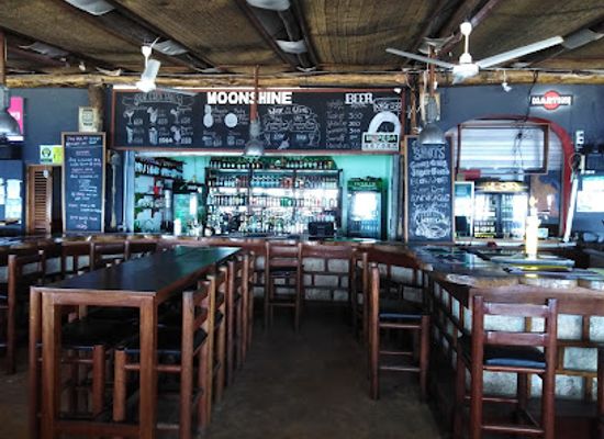 kenya/lake-victoria-basin/bar/moonshine-beach-bar