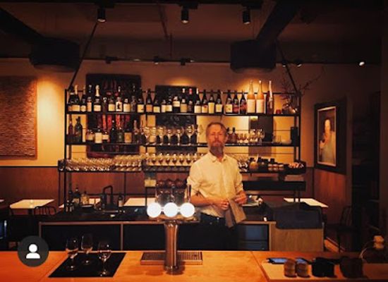norway/fredrikstad/krakeroy/bar/hoi-polloi