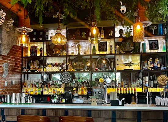 ecuador/guayas-region/bar/santobar-gastro-experience-coctel-house