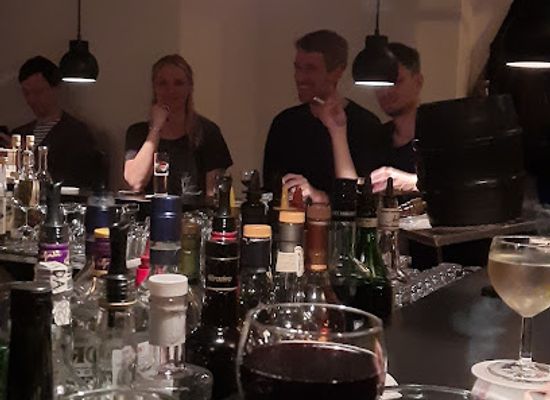 germany/berlin/bar/bar-3